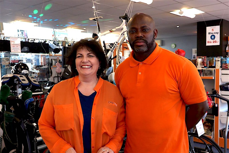 Cash Time - Carla Cantarella - Emmanuel Oshodin © Aucune Limite • agence de presse suisse • agence de communication suisse • média suisse • magazine suisse